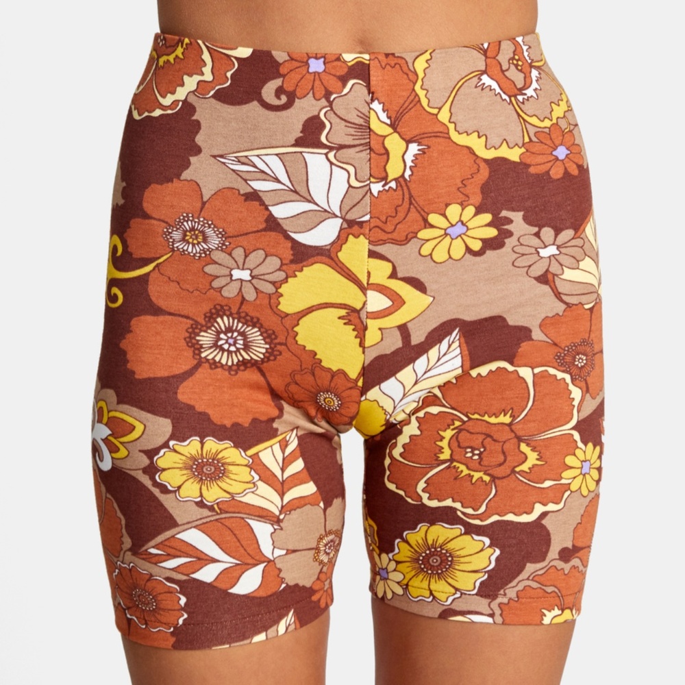 RVCA Push It Bike Shorts - NWT (L)